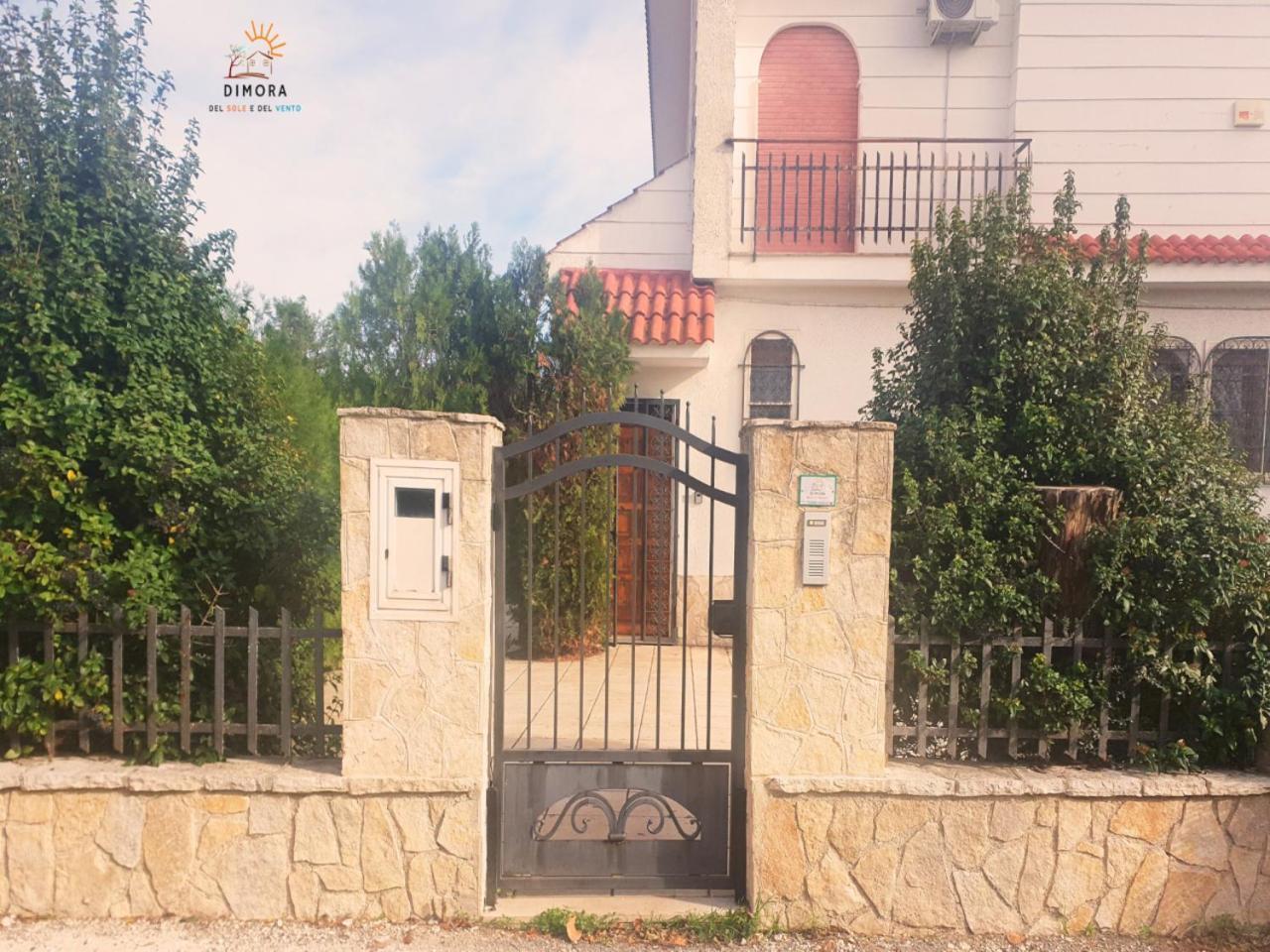 Dimora Del Sole E Del Vento Apartment Crispiano Екстериор снимка